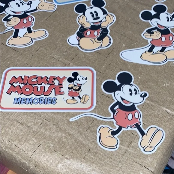 Mickey Mouse Sticker decal Set - Picture 4 of 4